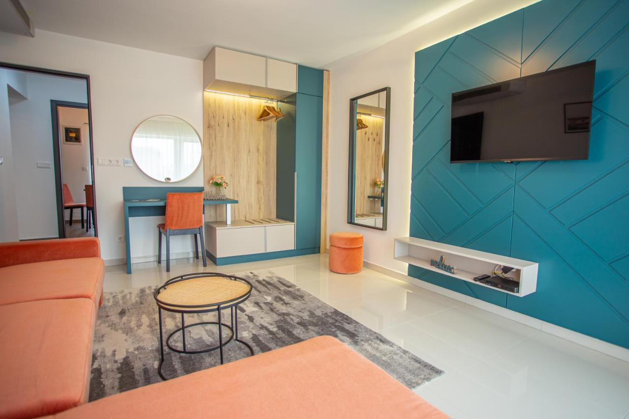 Viktoria Apartman Дьюла Екстер'єр фото
